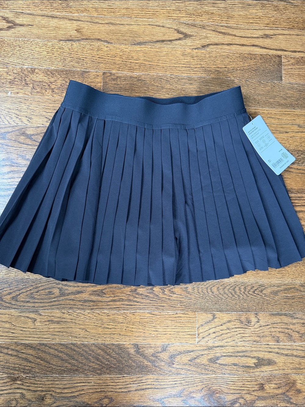 Athleta Black Pleated Tennis Skort with Logo Waistband - Picture 4 of 6